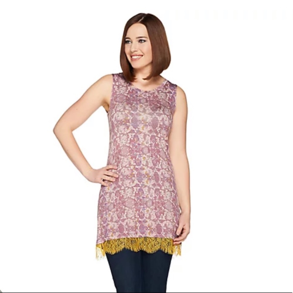 LOGO by Lori Goldstein Printed Tank With Lace